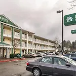 HomeTowne Studios Tacoma - Hosmer by RedRoof