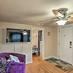 Lovely Tacoma Cottage With Fire Pit, Near Dtwn!
