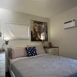 Cozy Home Conveniently Located With King Bed