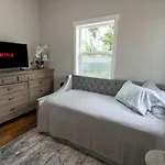 Room With 2 Twin Beds In Tacoma