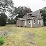 Room With 2 Twin Beds In Tacoma