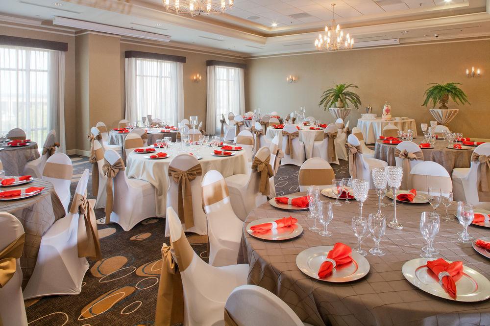 Courtyard Downtown Hotel 3*