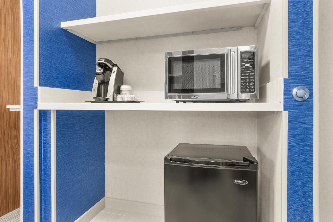 Express & By Ihg Hotel Tacoma