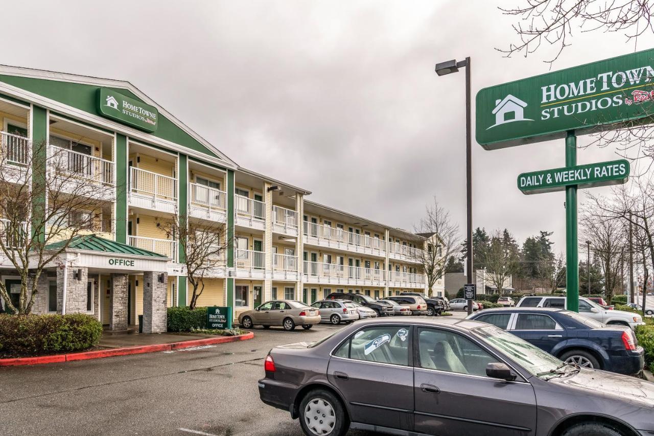 Hometowne By Red Roof - Hosmer Motel 2*