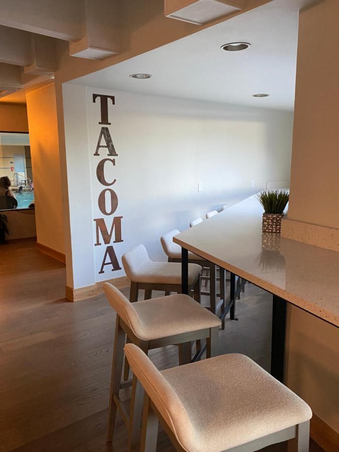 Thea Tacoma, Ascend Collection Tacoma