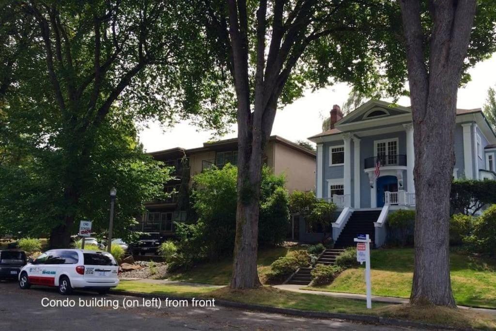 Apartment The Terrace, Area, Wd, 2 Baths, 2 Bedrooms, Jacuzzi Bath, Balcony, 925sf Tacoma