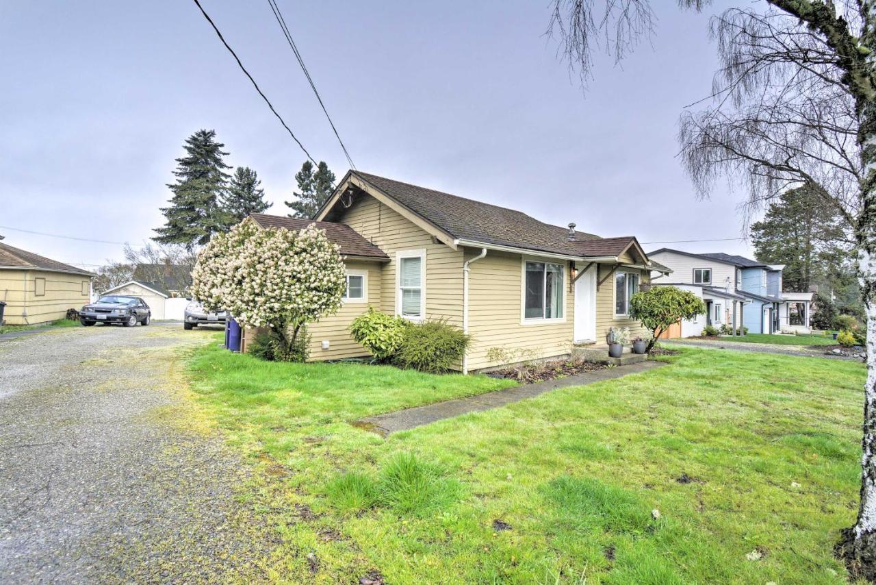 With Fire Pit - Walk To Beach! * Tacoma