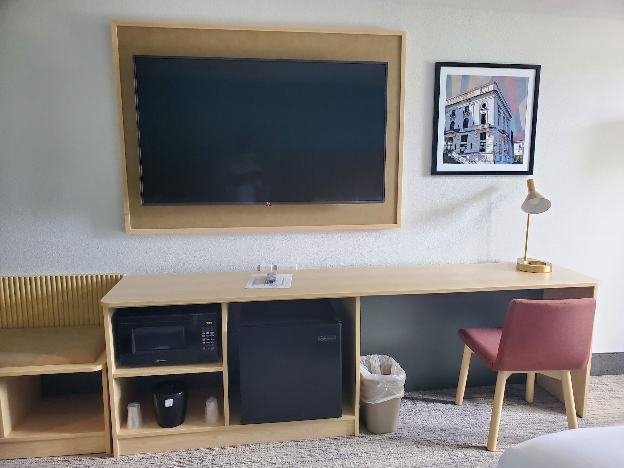 Hotel Thea Tacoma, Ascend Collection