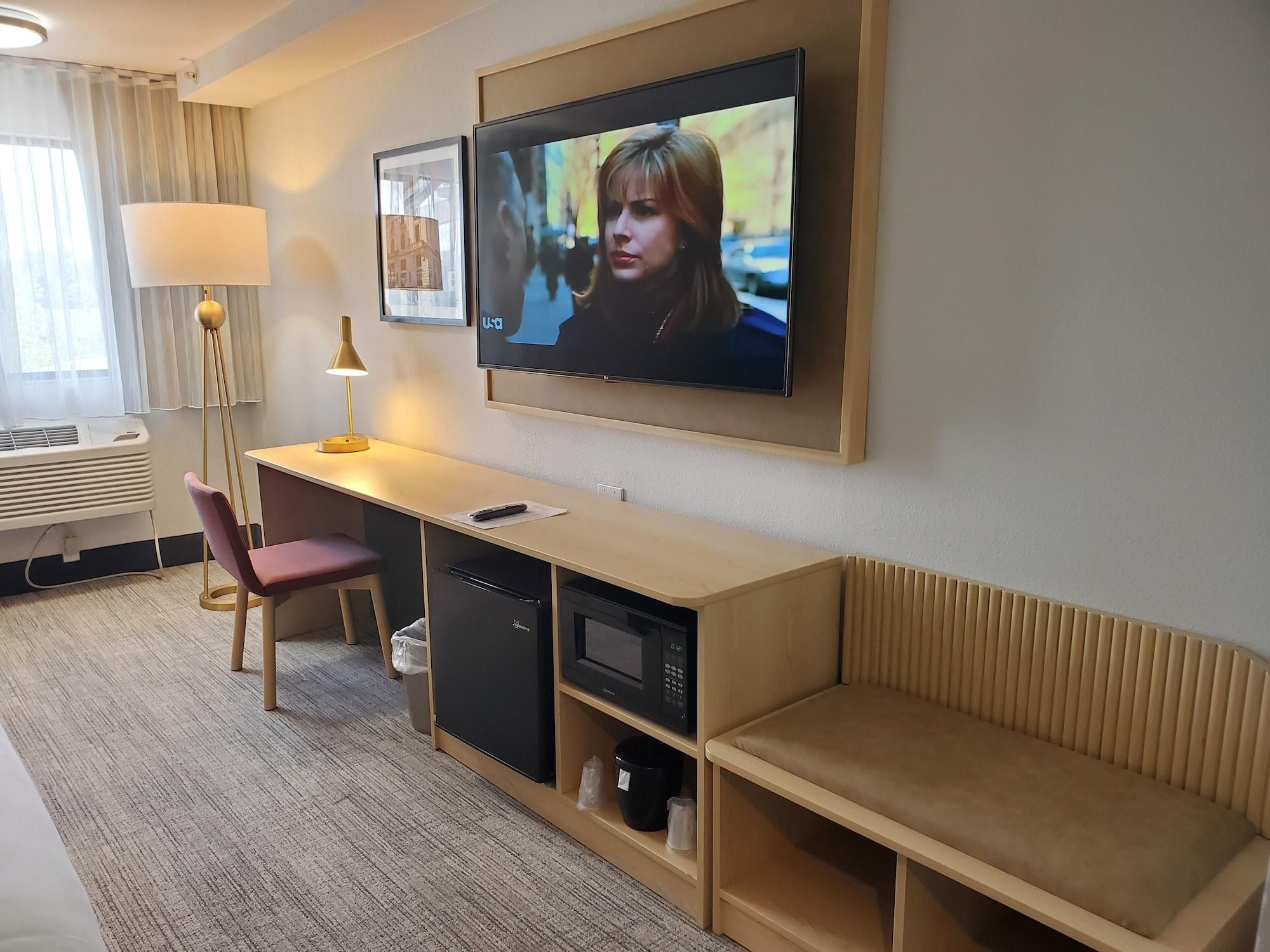 Thea Tacoma, Ascend Collection Hotel