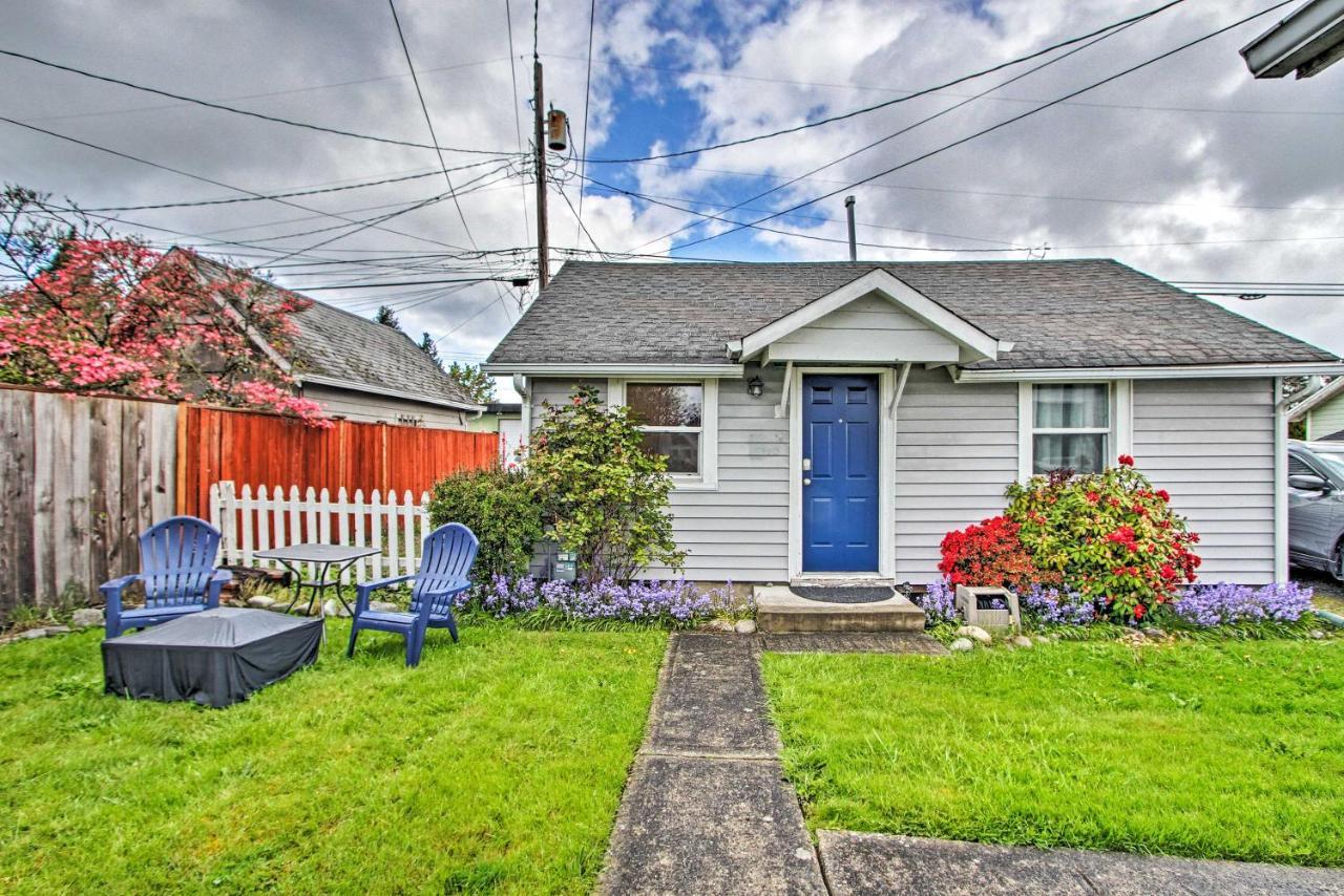 Lovely With Fire Pit, Near Dtwn! Casa de férias