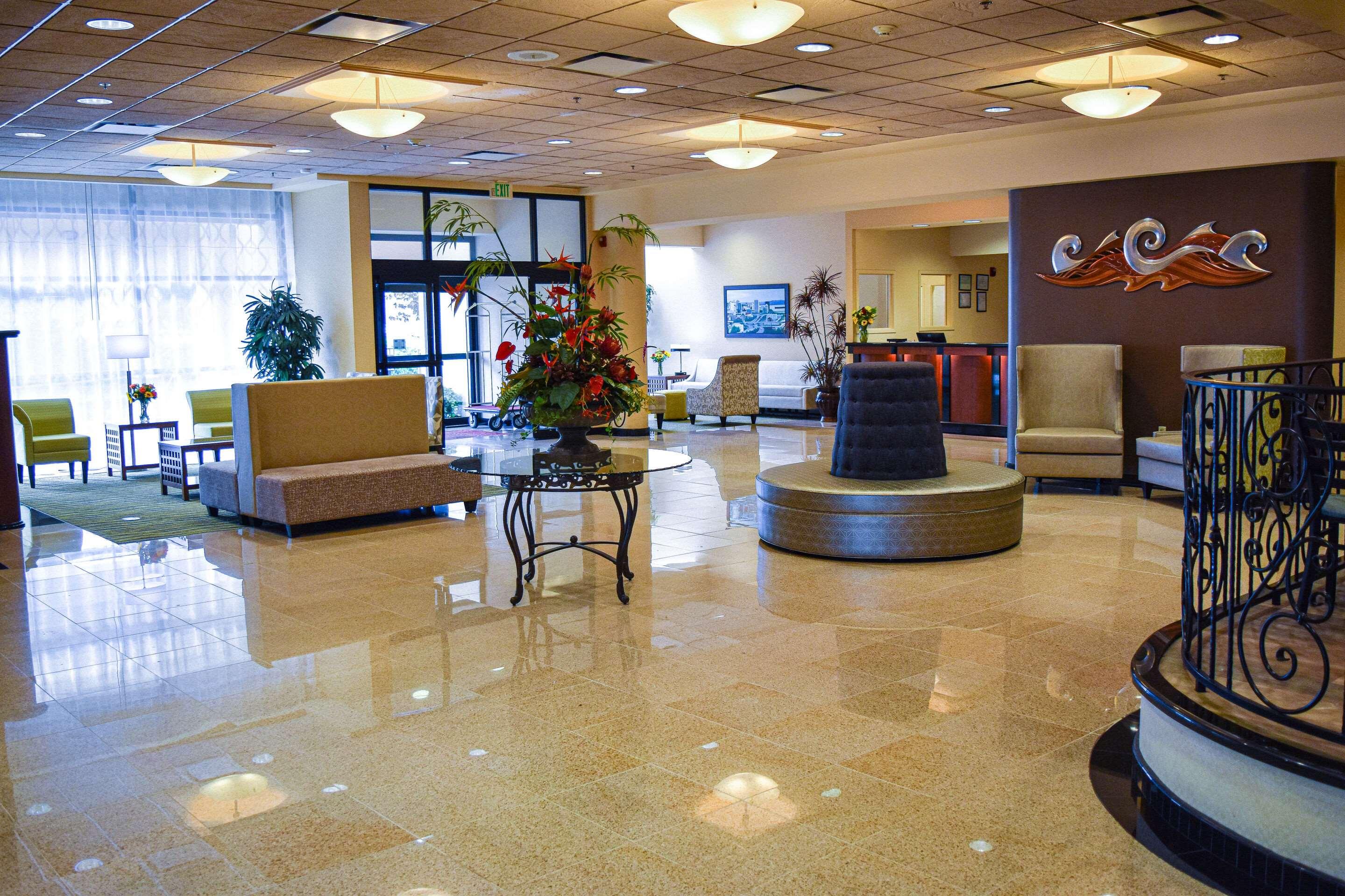 Hotel Comfort & Downtown 2*