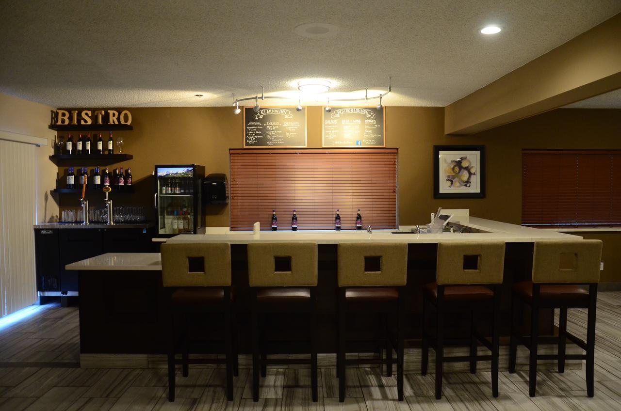 Clarion Near Jblm Hotel 3*