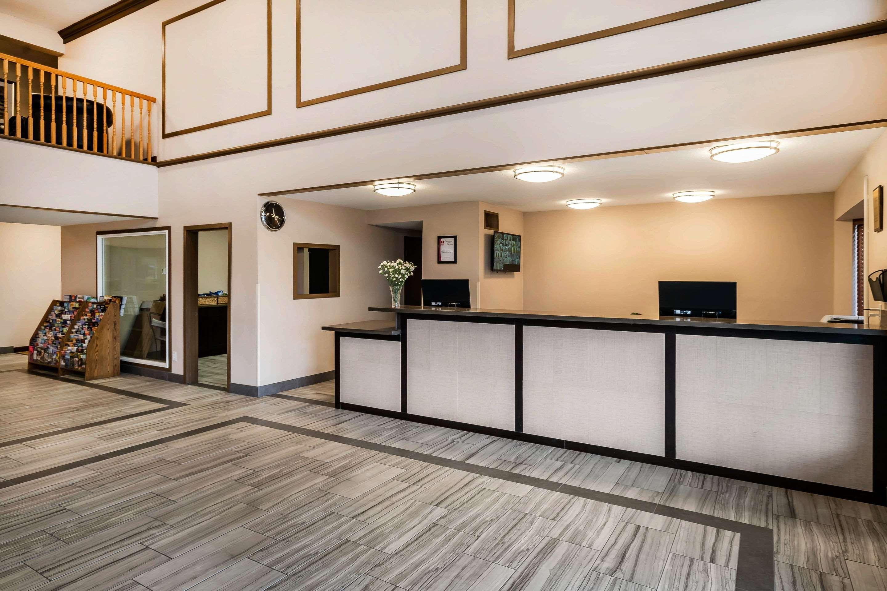 Hotel Clarion Near Jblm 3*