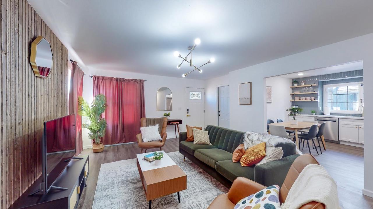 Beautifully Remodeled North *