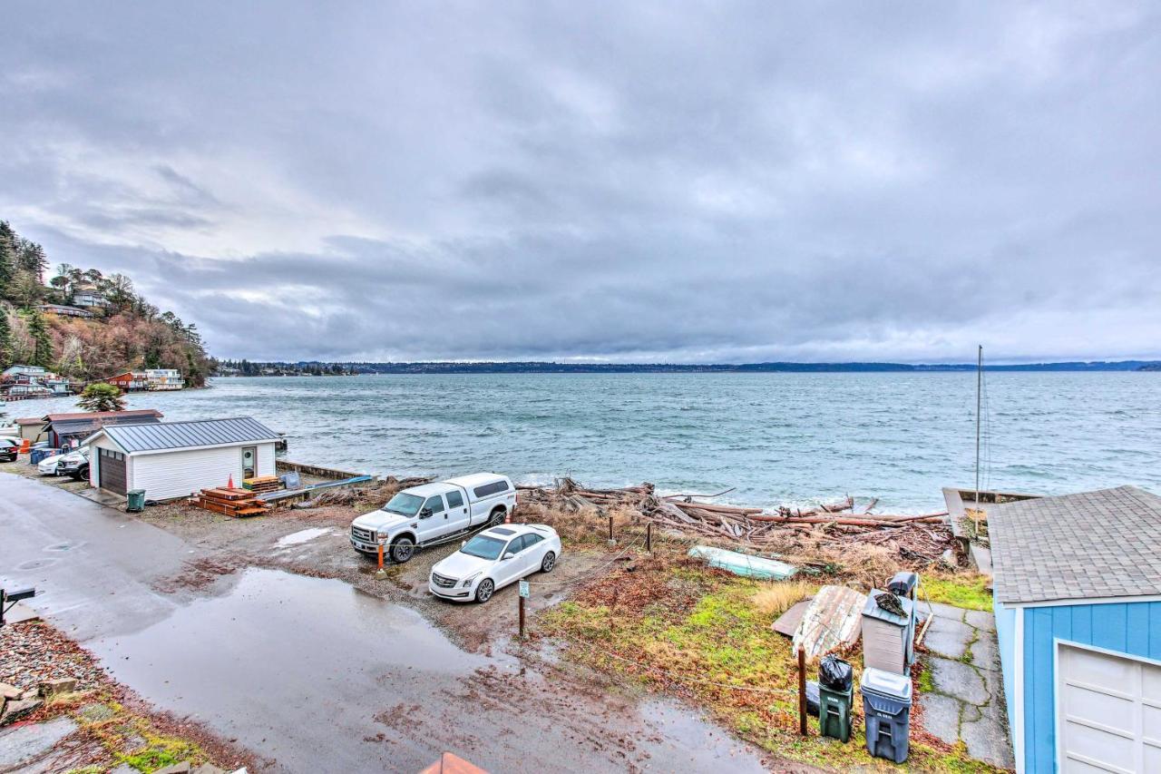 Dash Point With Balcony! Holiday home Tacoma