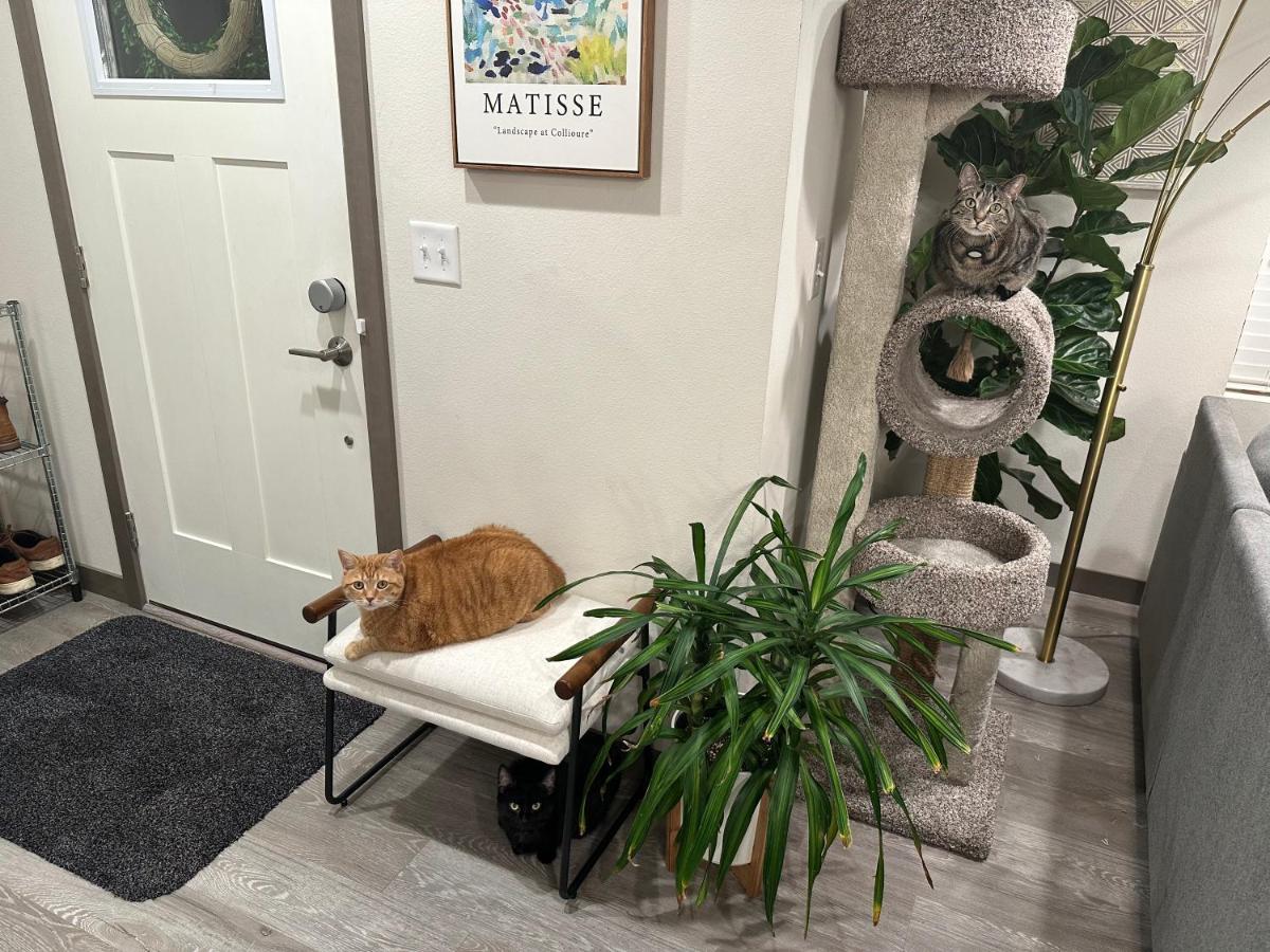With Breakfast Included -private Room- Tacoma
