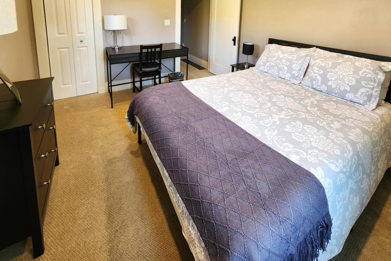 Holiday home Escape Tacoma