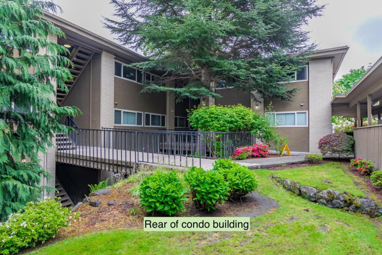 Apartment Ocean View, 2 Baths, 2 Bedrooms, No Stairs, Area, Wd, Jacuzzi Bath, Balcony, View, 925sf