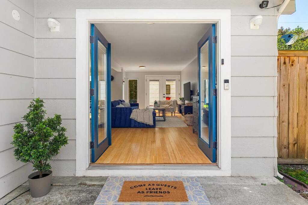 Apartamento Bodur's Nest Whispering Garden Tacoma