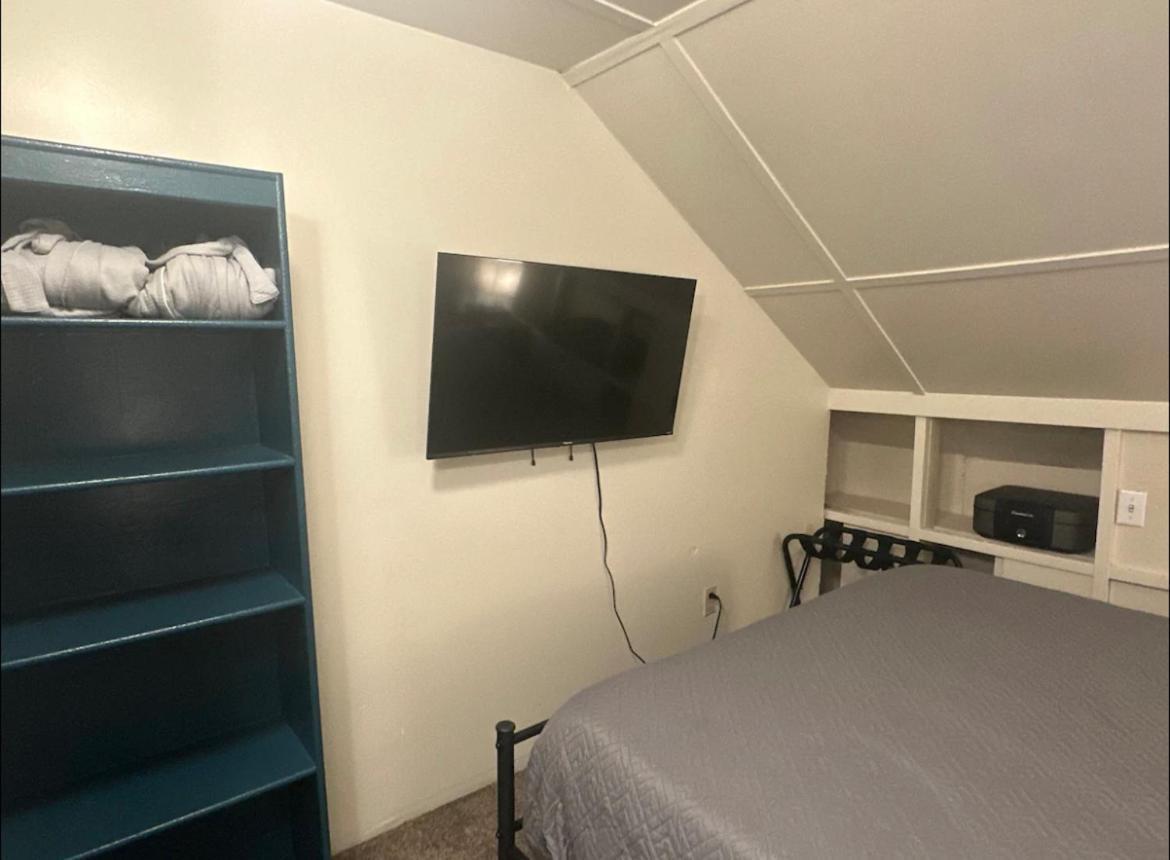 Homestay Homestay- With Breakfast Included-private Tacoma