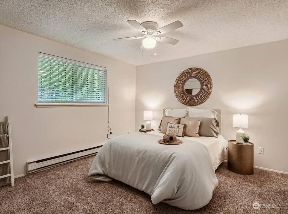 Charming 2 Bedroom In Apartment Tacoma