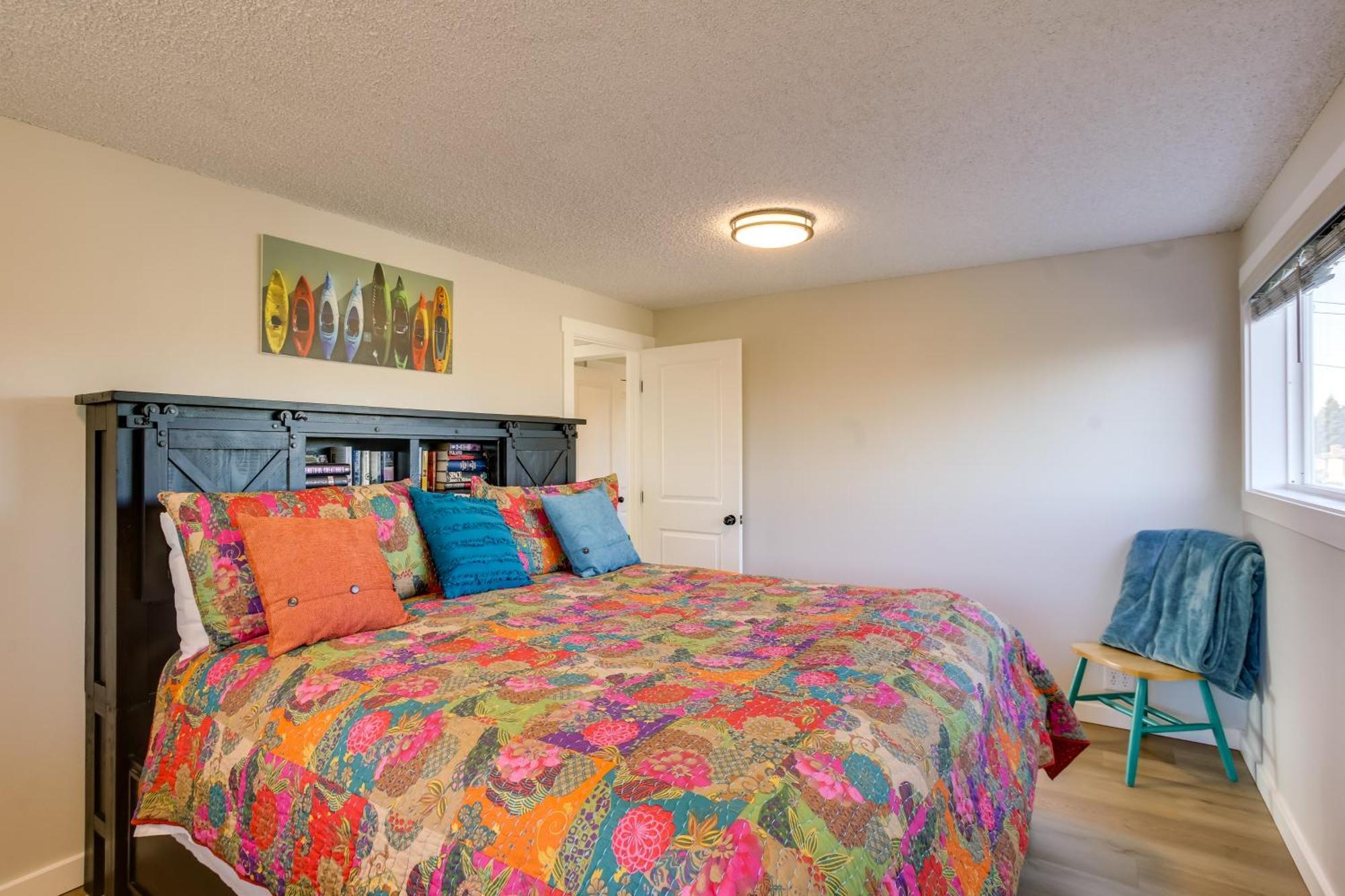 Apartment Charming With Deck And Skyline Views! *
