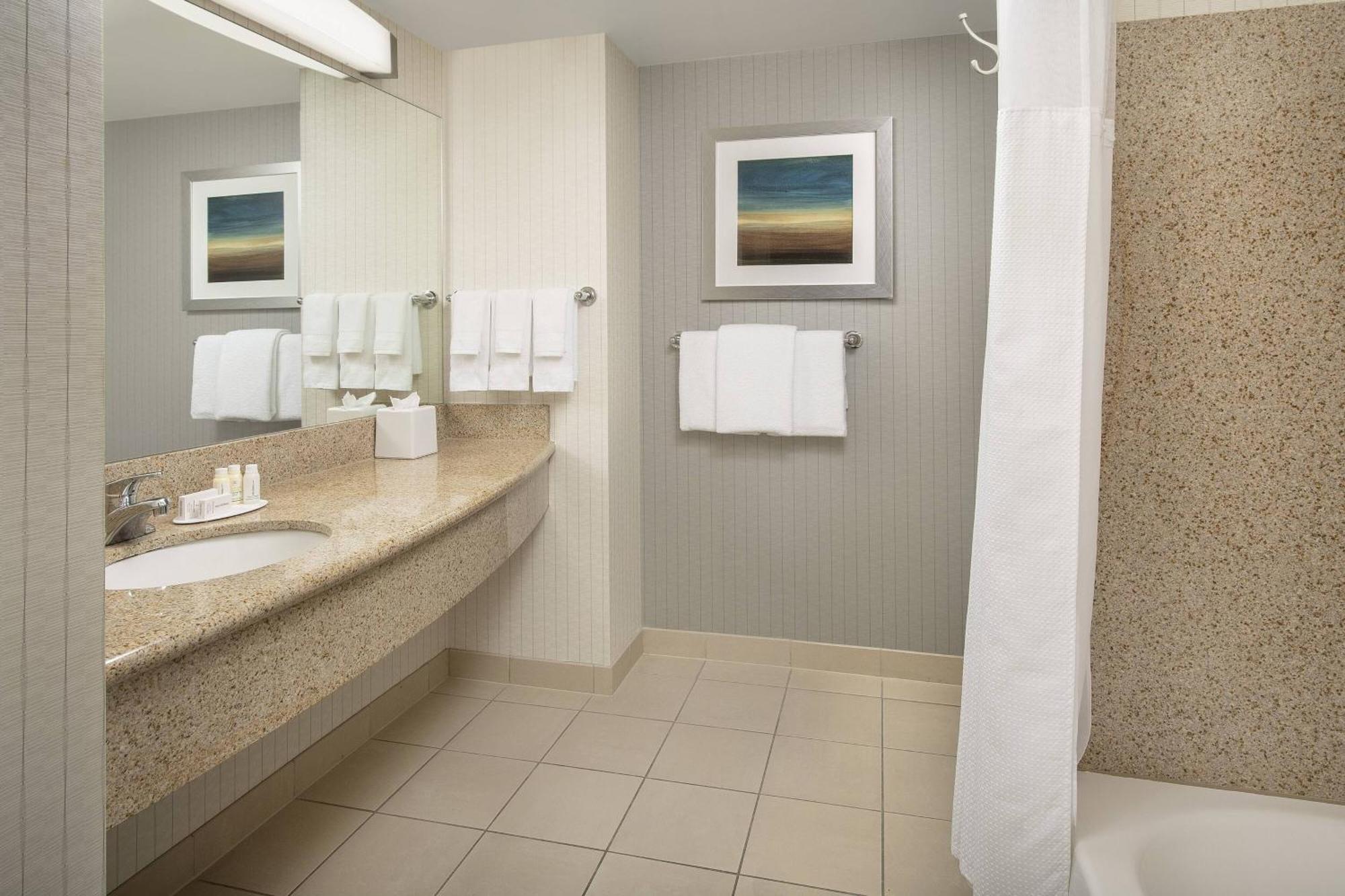 Courtyard Downtown 3* Tacoma