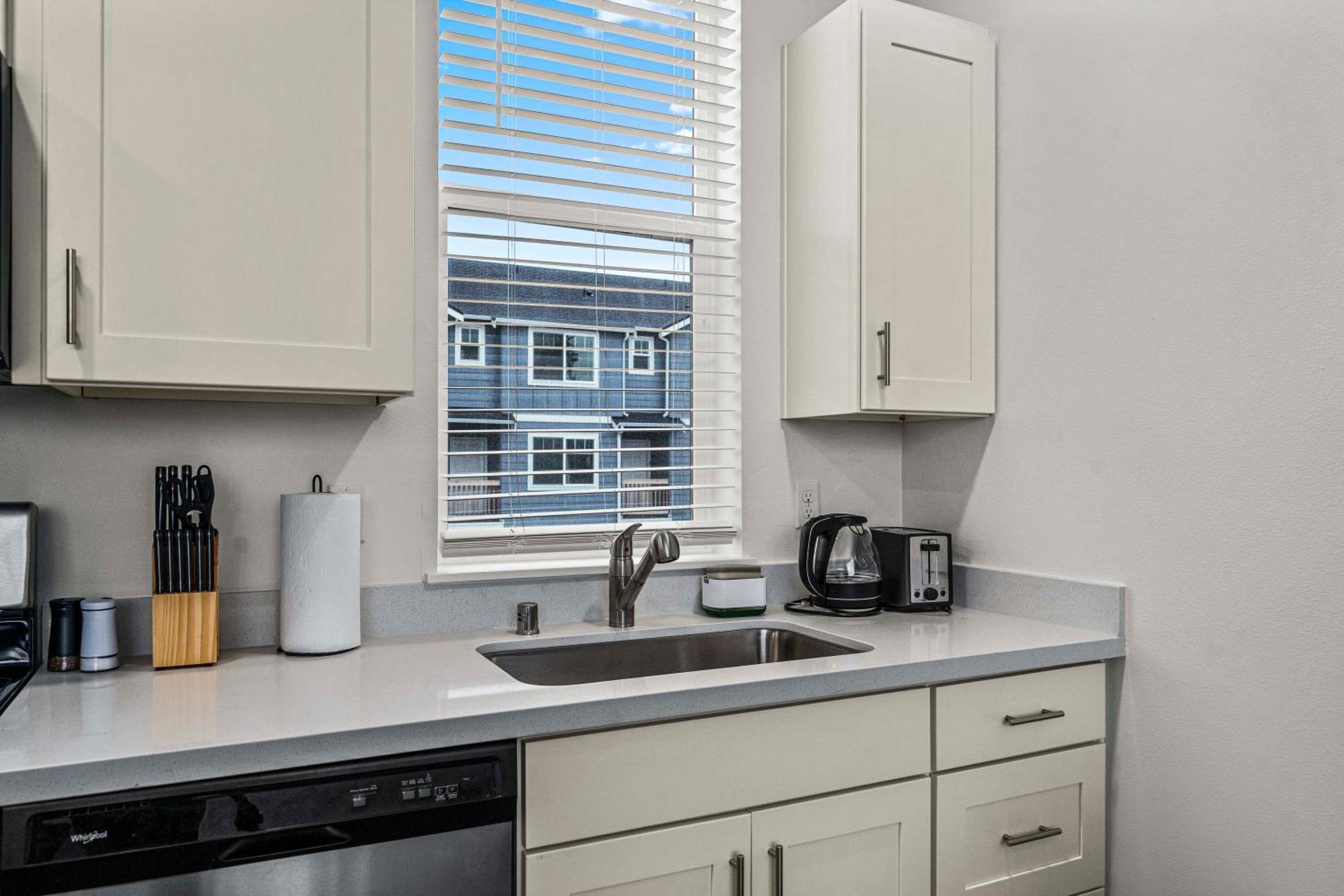 Urban Living: Stylish Apts In The Heart Of Tacoma