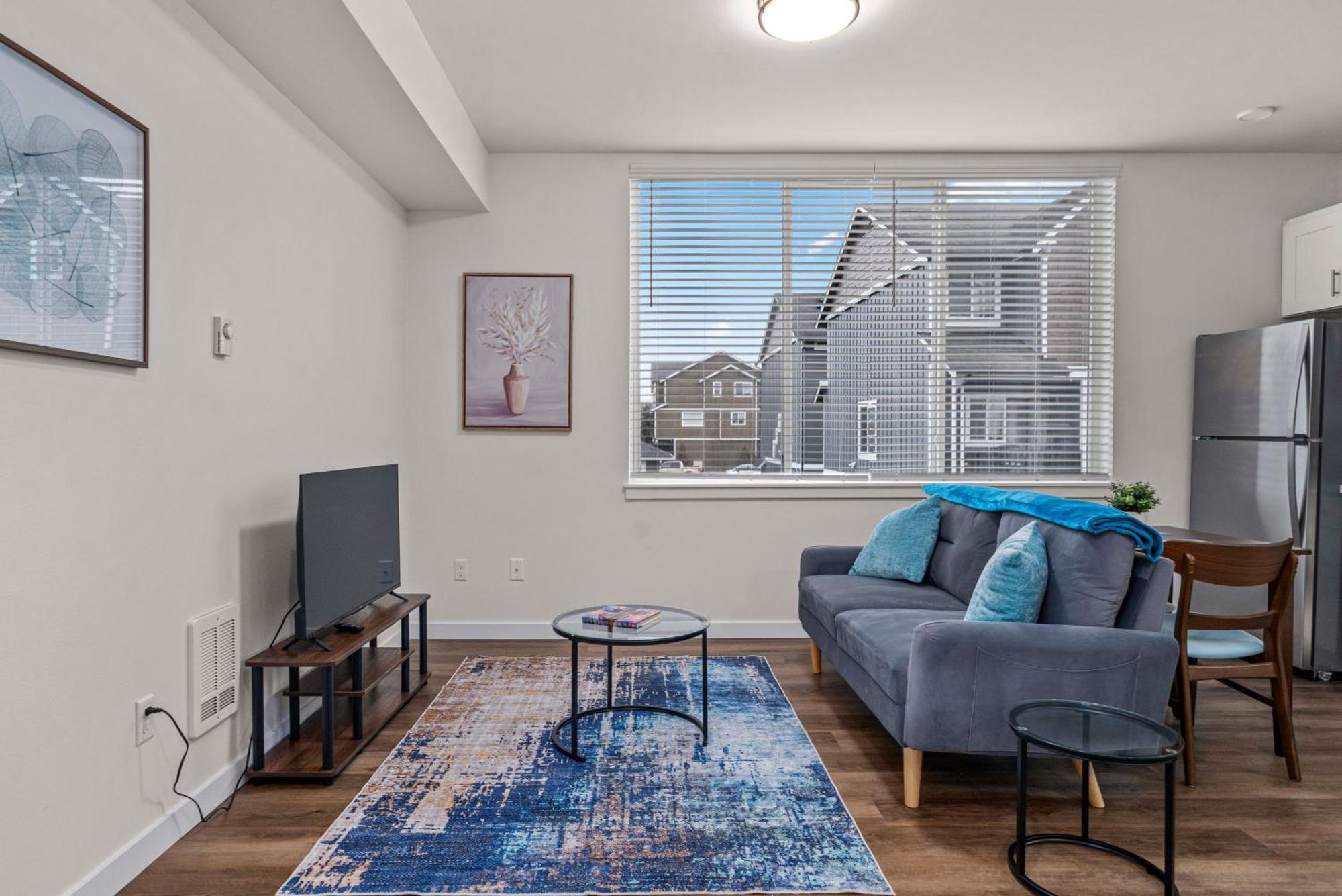 Apartment Urban Living: Stylish Apts In The Heart Of