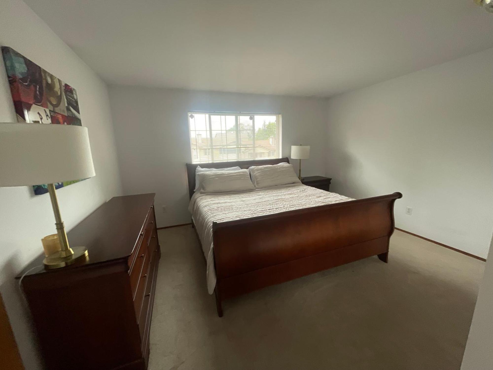 Perfect Brownspoint Getaway-2 *