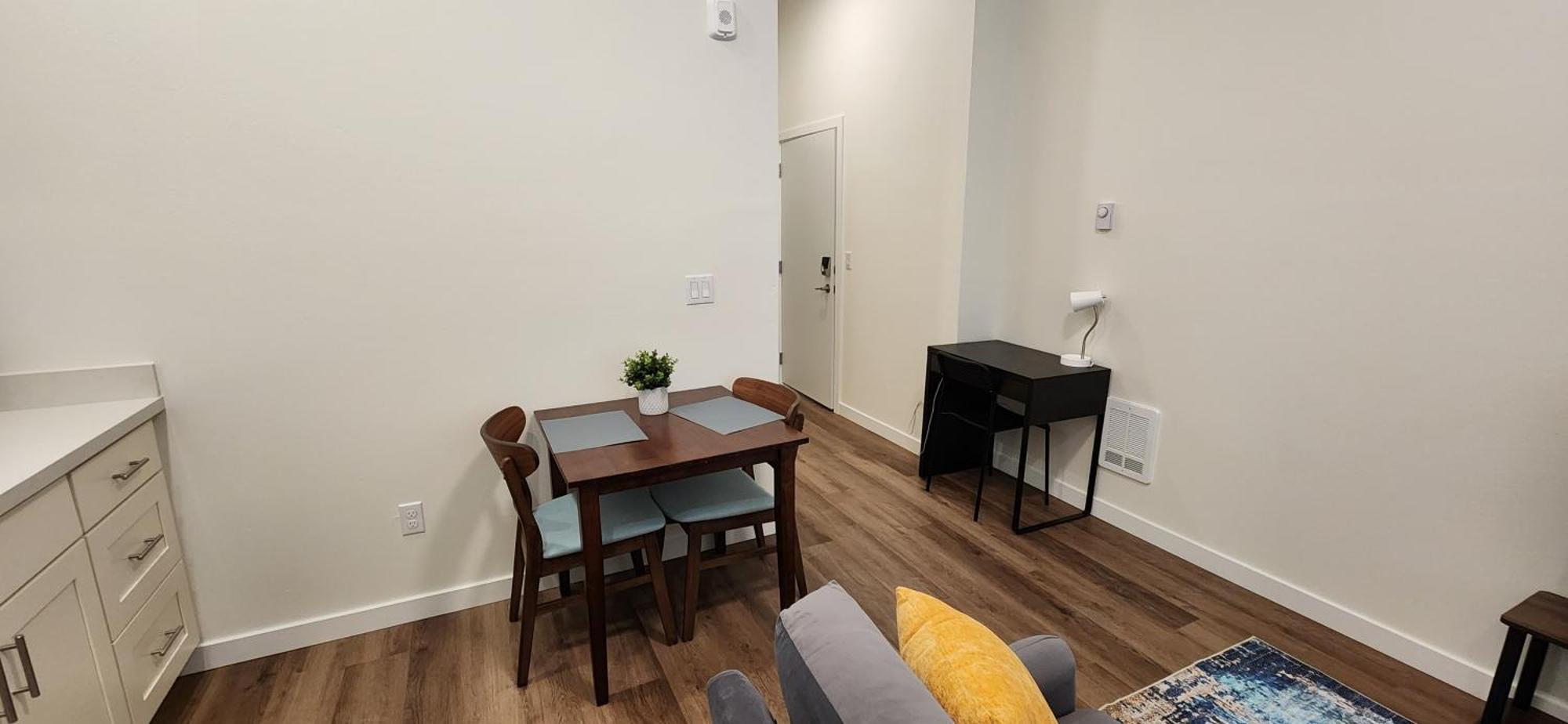 Urban Living: Stylish Apts In The Heart Of * Tacoma