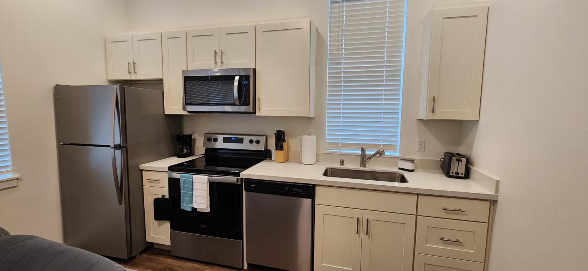 Apartment Urban Living: Stylish Apts In The Heart Of Tacoma