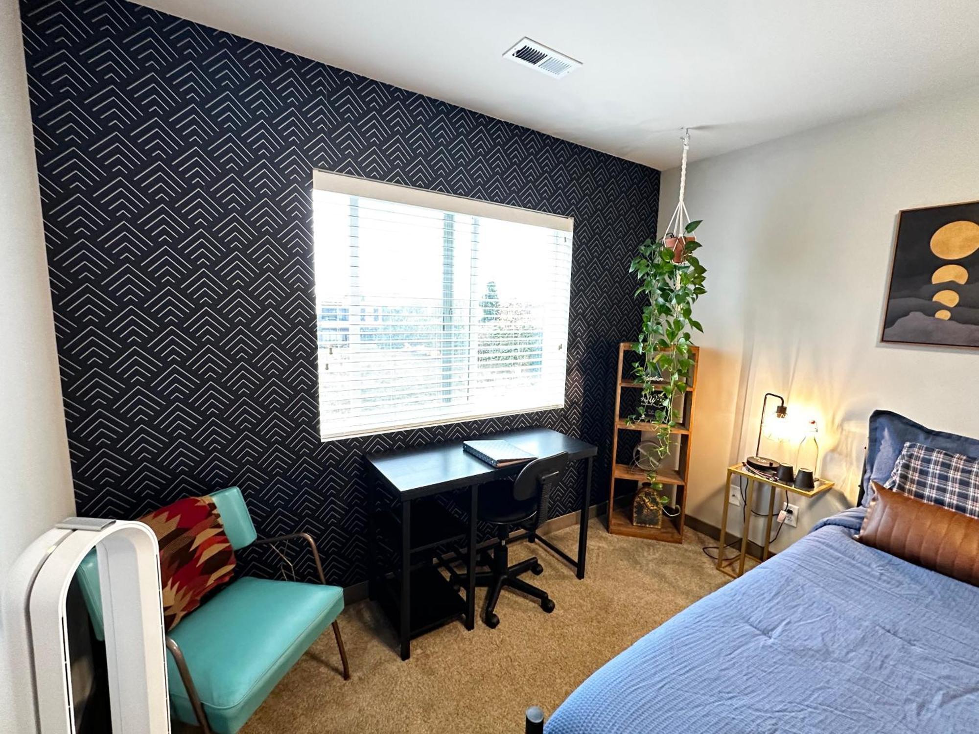 With Breakfast Included -private Room- *