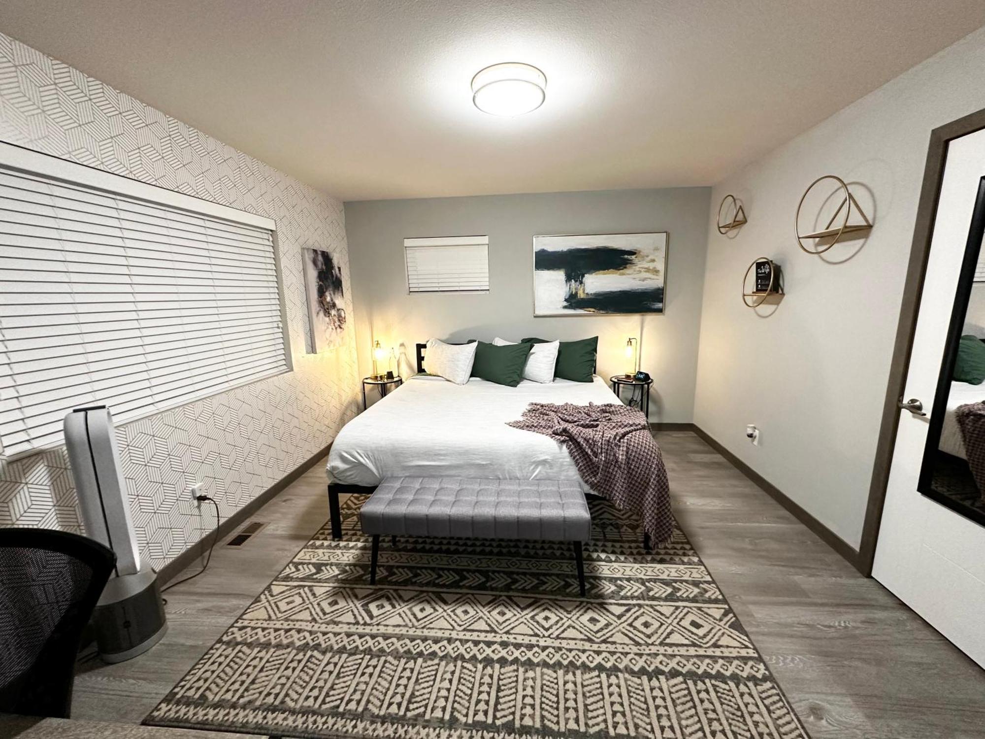 With Breakfast Included -private Room- Homestay