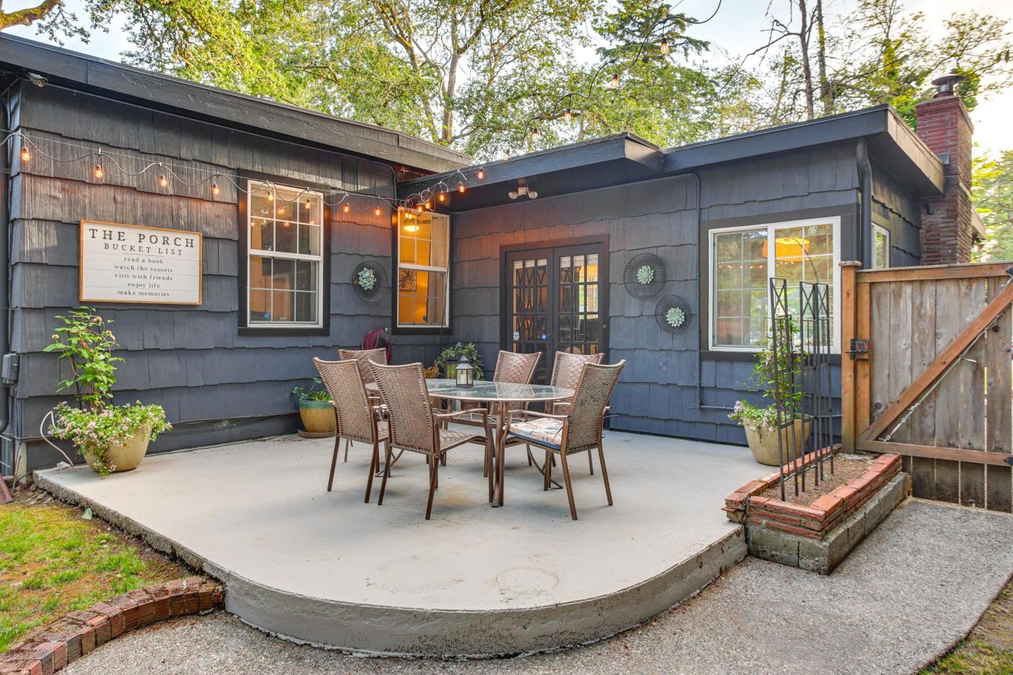 Holiday home Retreat With Fire Pit - Walk To Access! *