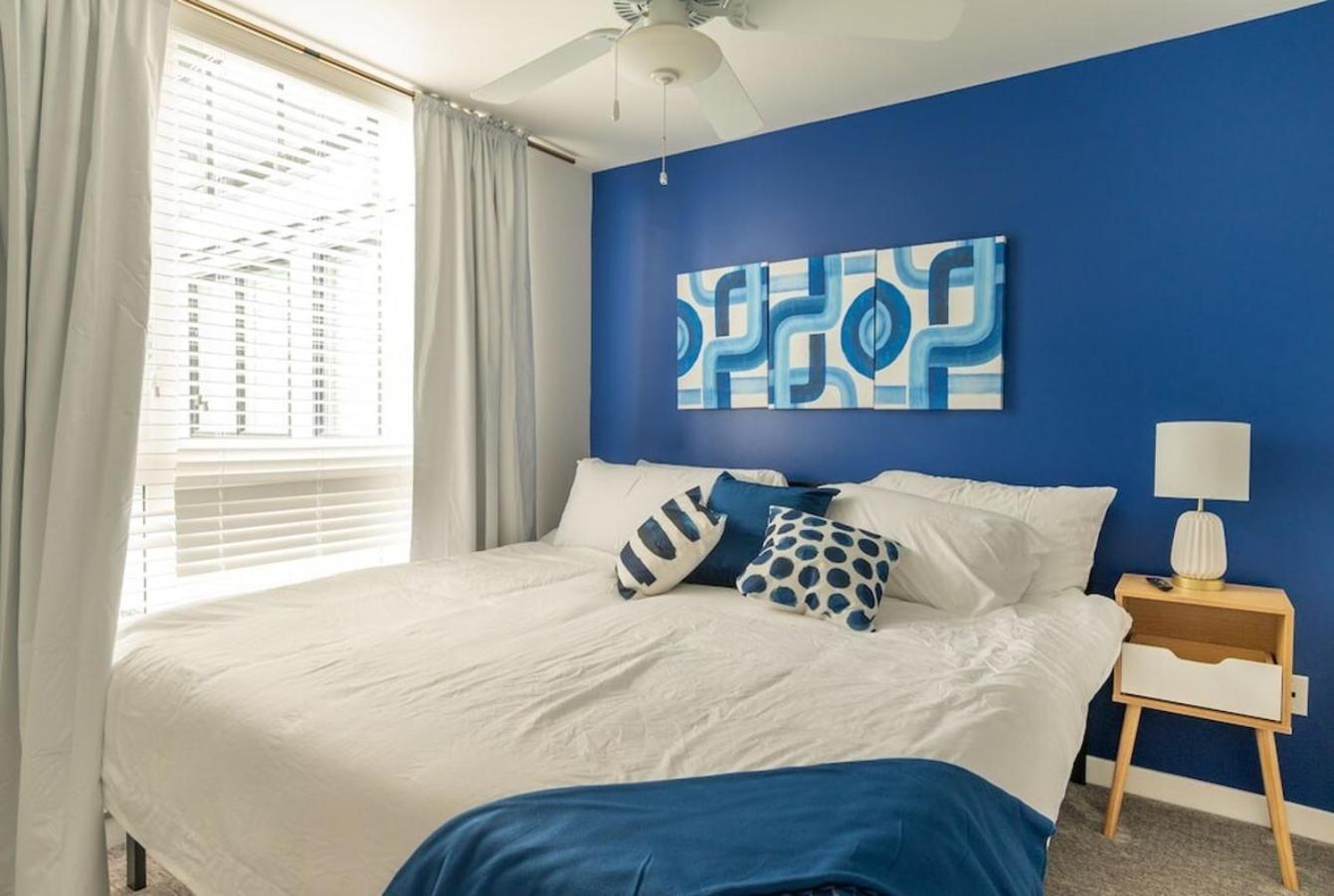 Aparthotel Paid Garage Parking- King Bed-balcony Wd 55