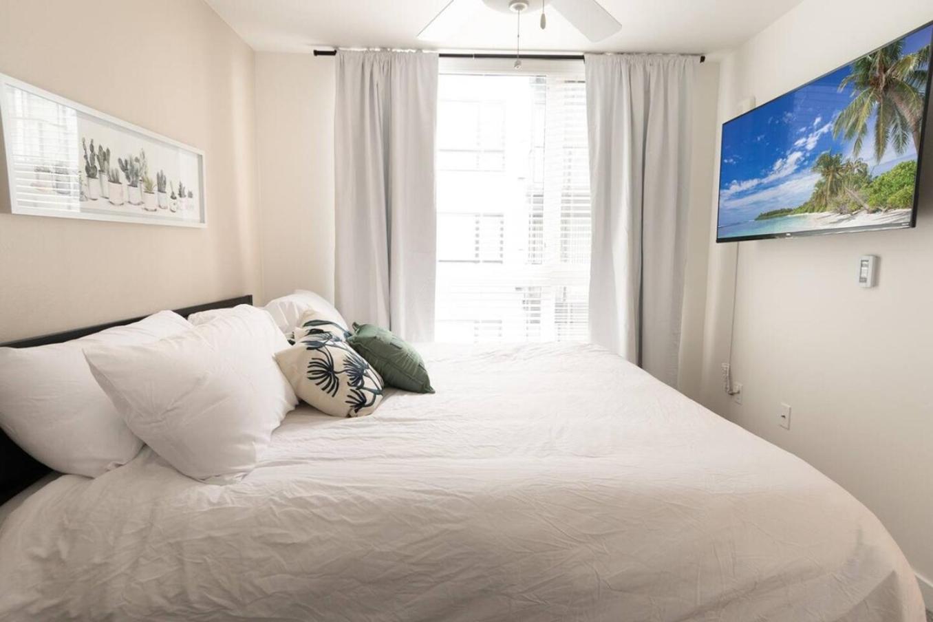 Aparthotel Palm Theme King Bed Paid Garage 55