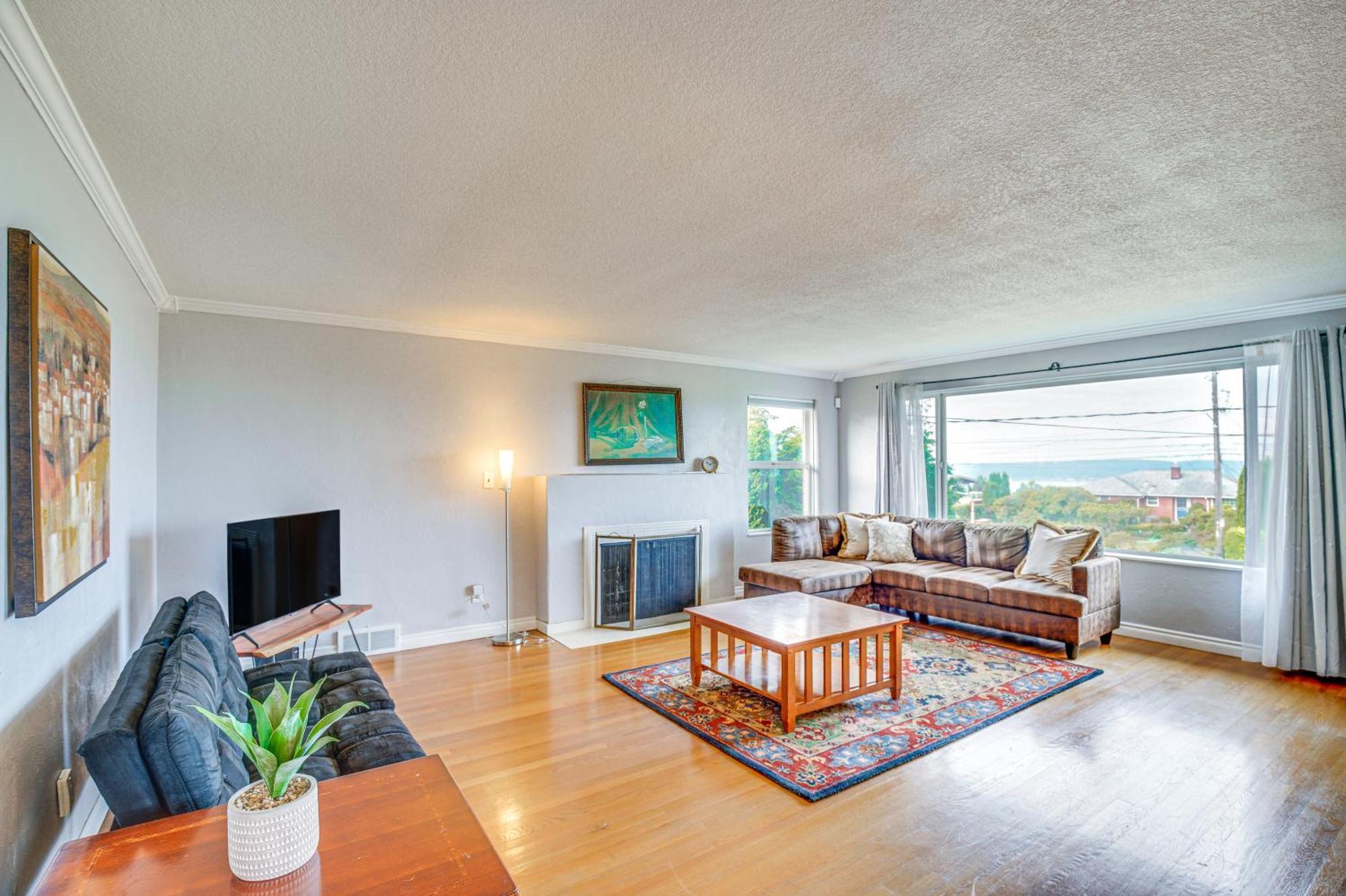 Lovely With Puget Sound And Mountain Views Casa de férias Tacoma