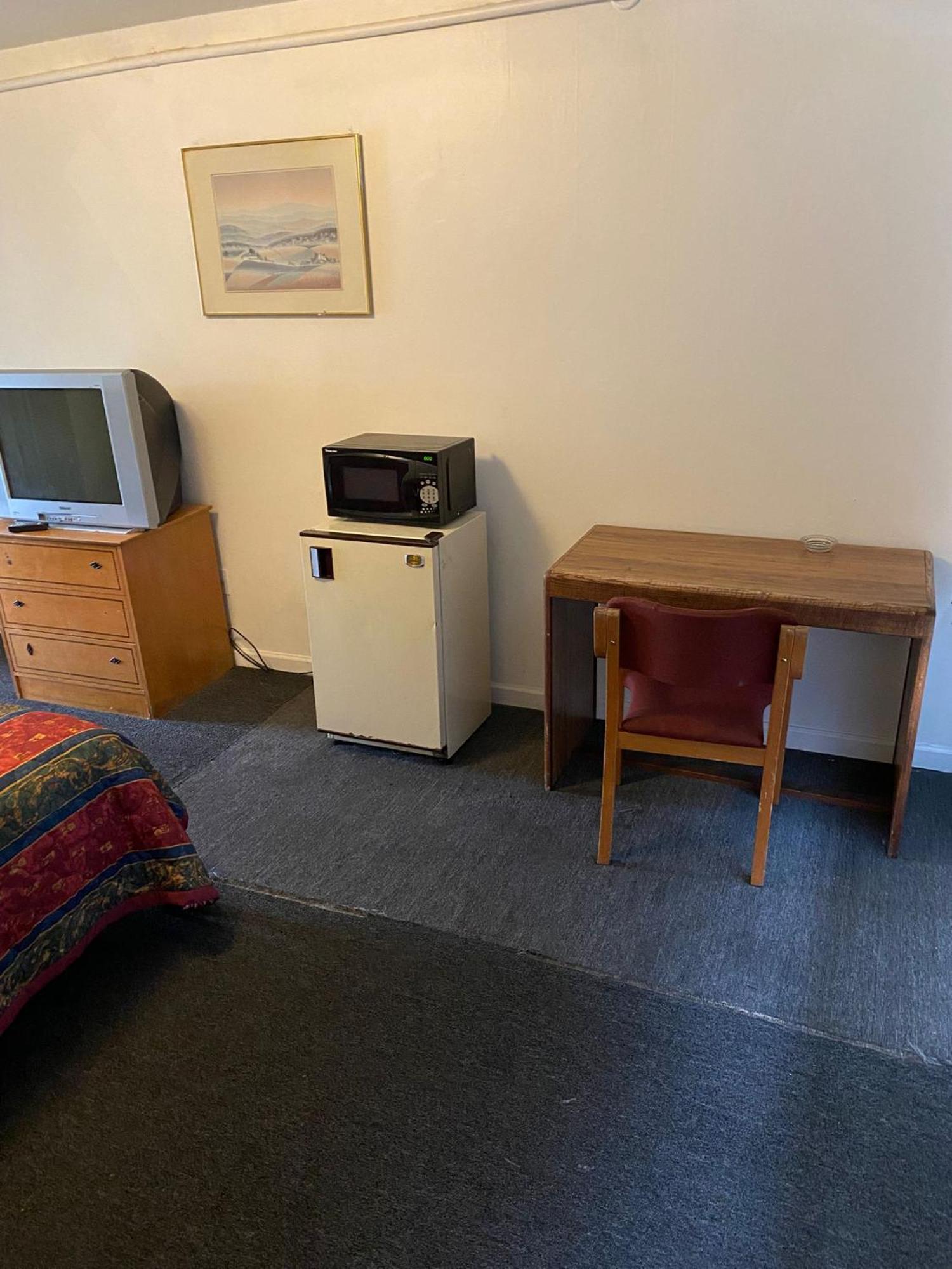 Center Motel