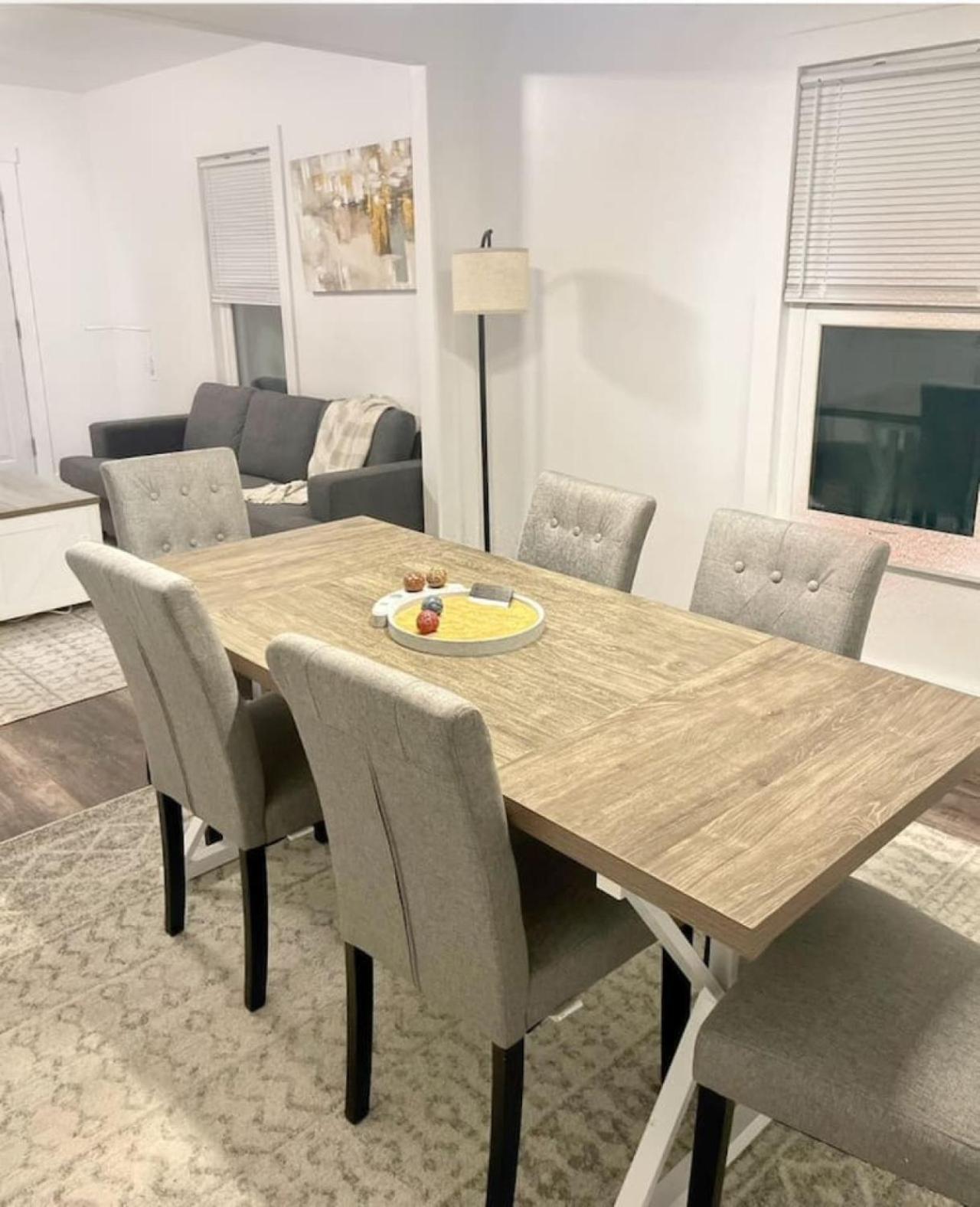 Spacious Pet-friendly Zen Retreat Holiday home Tacoma