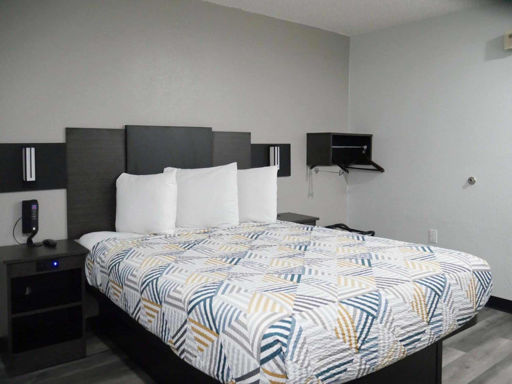 Hotel 6-tacoma, Wa - South