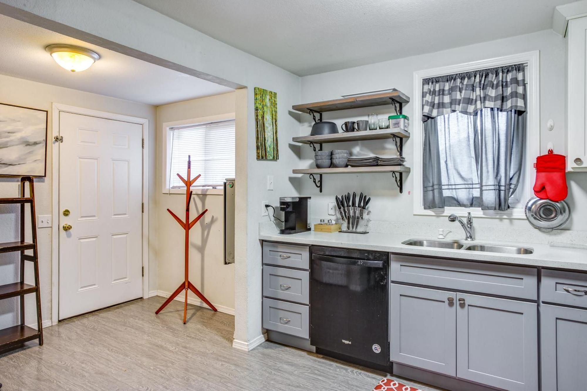 Casa de férias 3 Mi To Dtwn Pet-friendly Tacoma