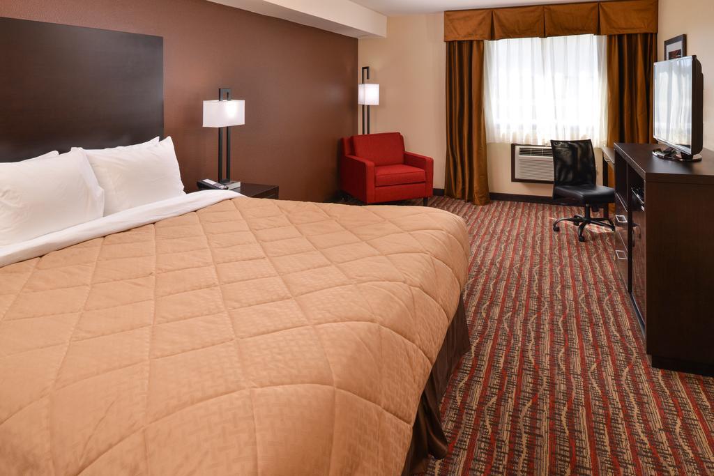 Quality & - Seattle Hotel