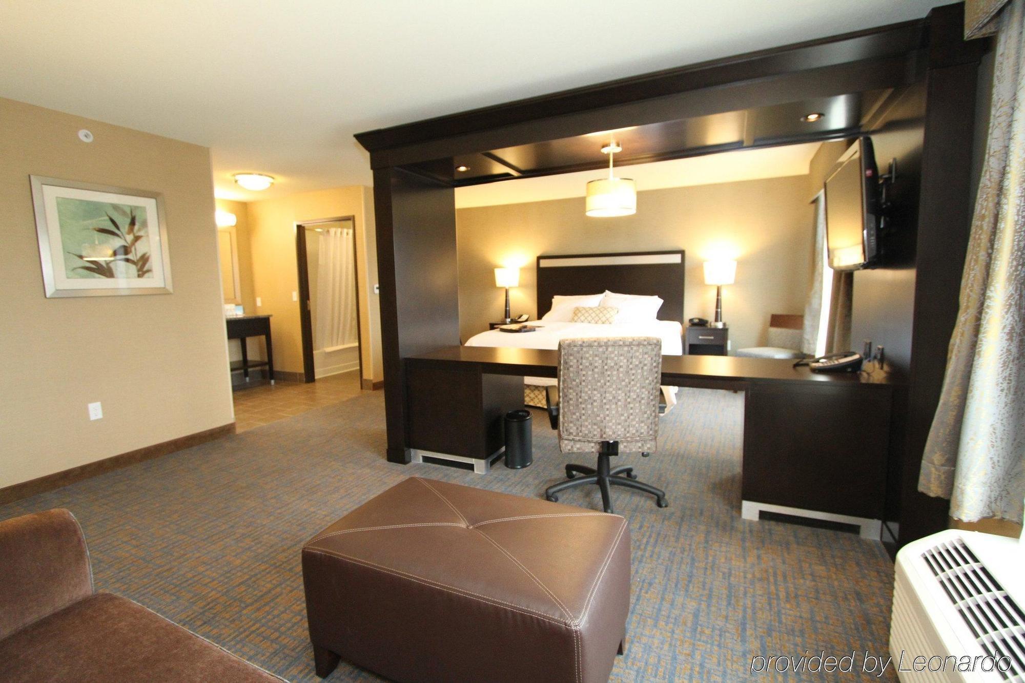 Hotel Hampton &