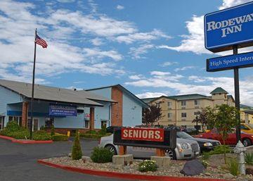 Travelodge By Wyndham Near Mcchord Afb 2*