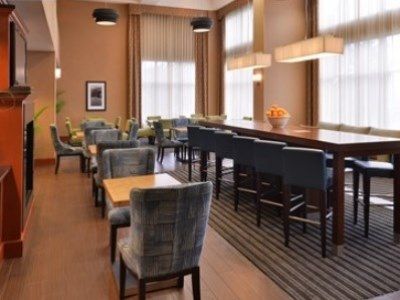 Hampton & Hotel Tacoma