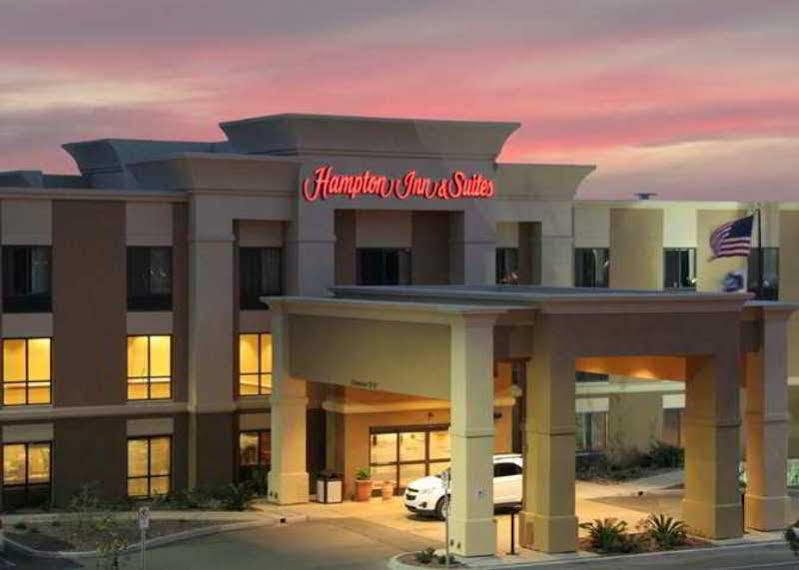 Hampton & Hotel 3*