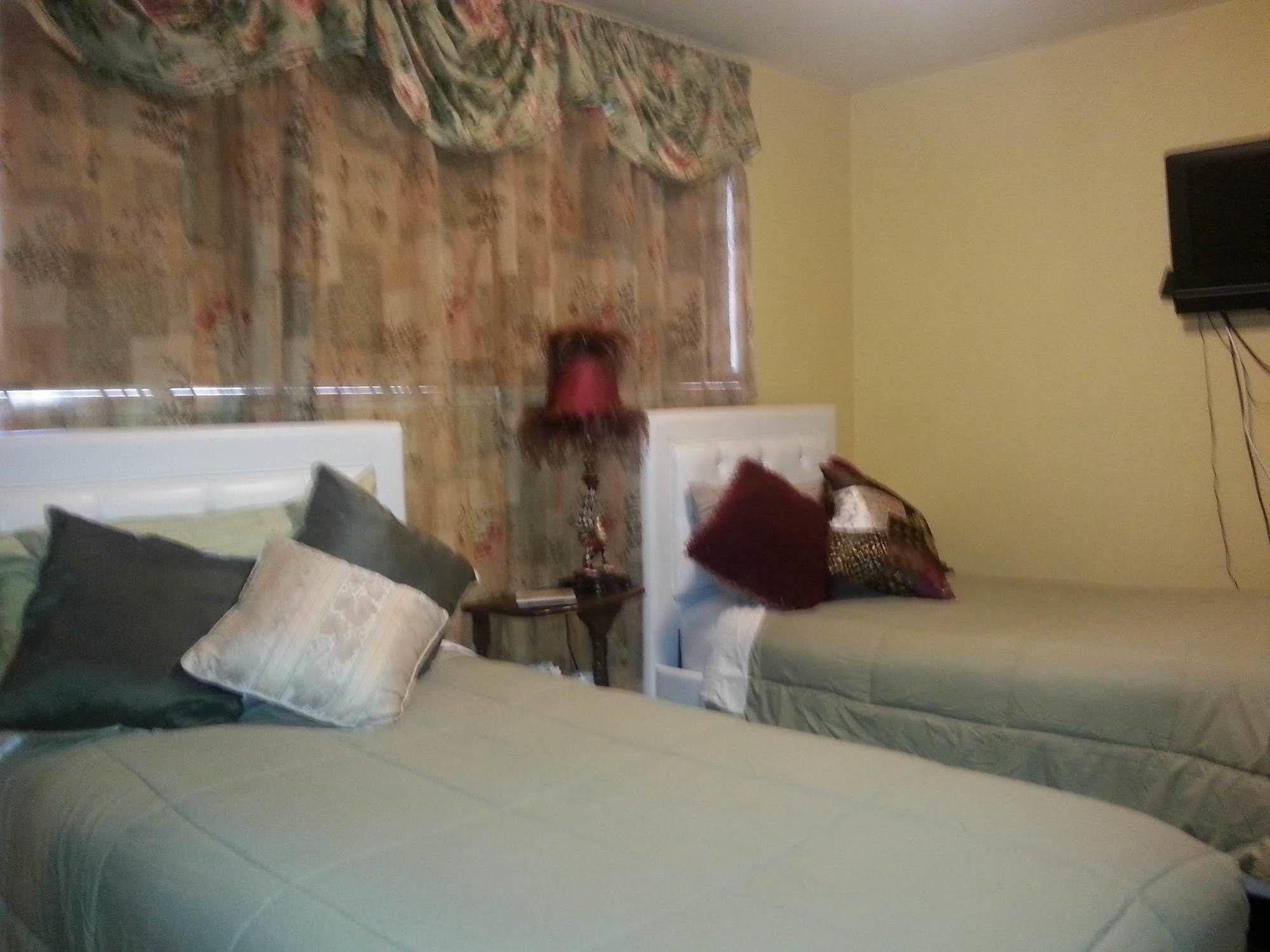 Secret Garden Hotel Tacoma