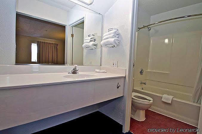 Hotel 6-tacoma, Wa - South Tacoma