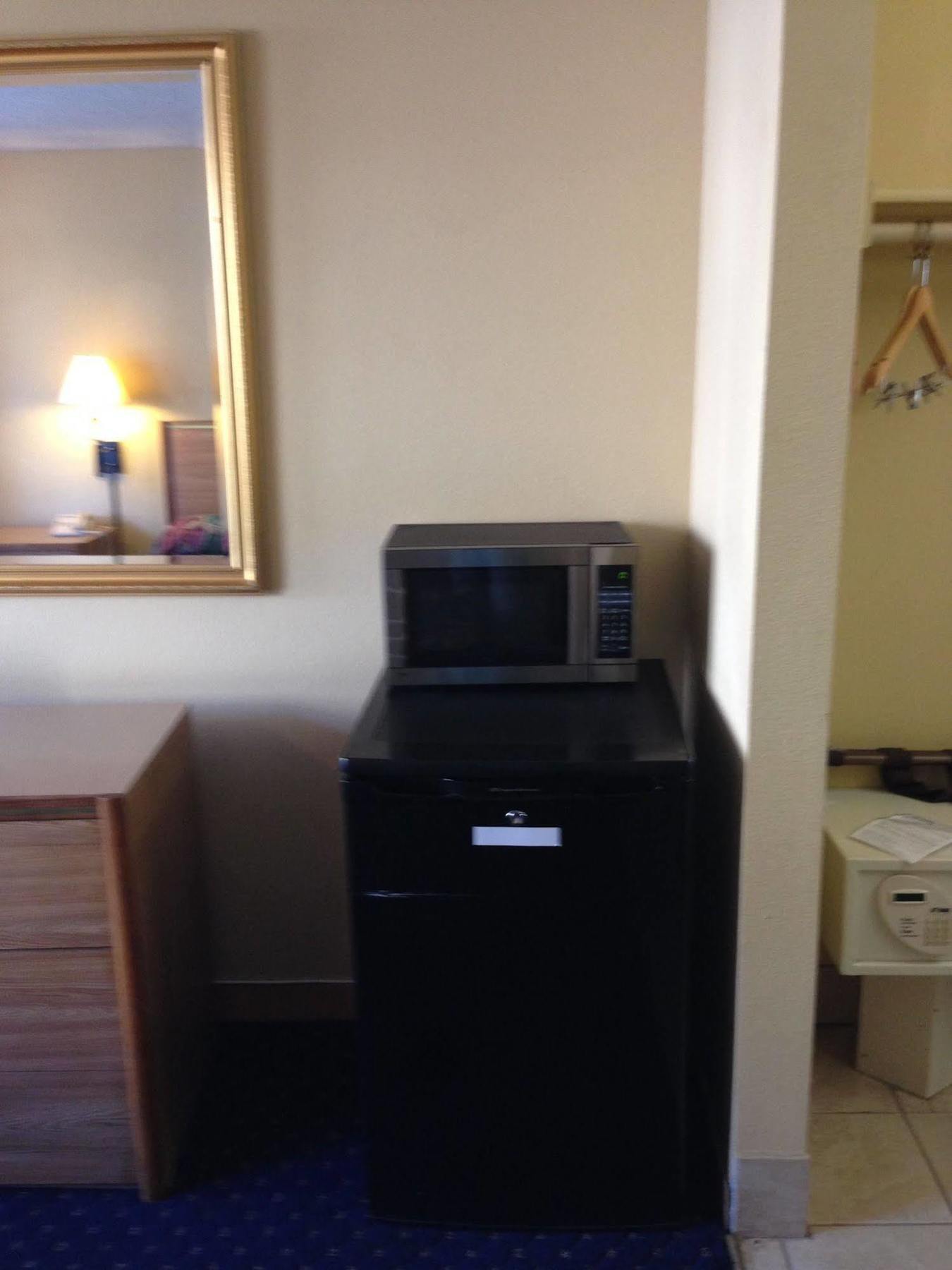 Travelodge By Wyndham Near Mcchord Afb 2* Tacoma